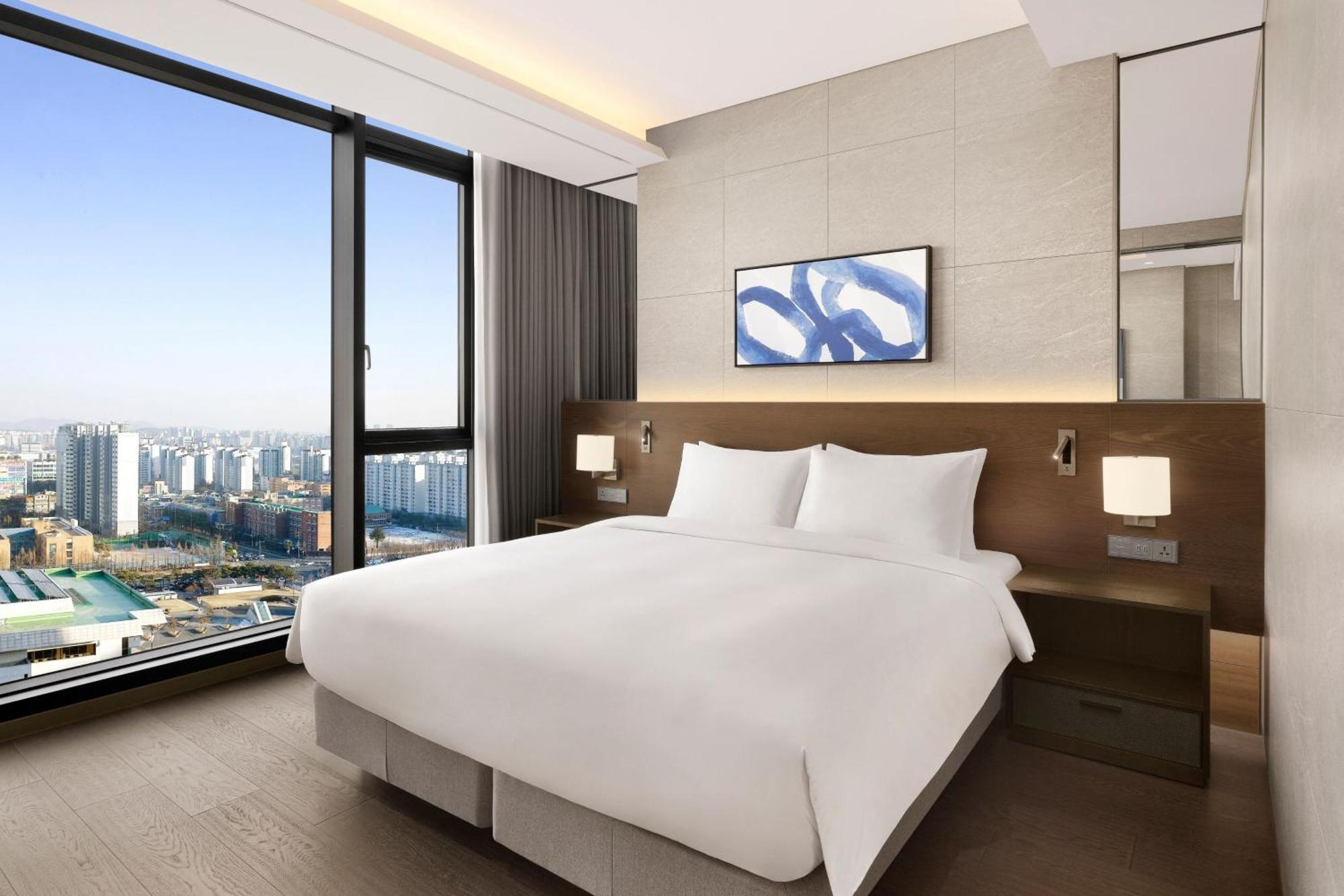 Four Points By Sheraton ซูวอน ภายนอก รูปภาพ