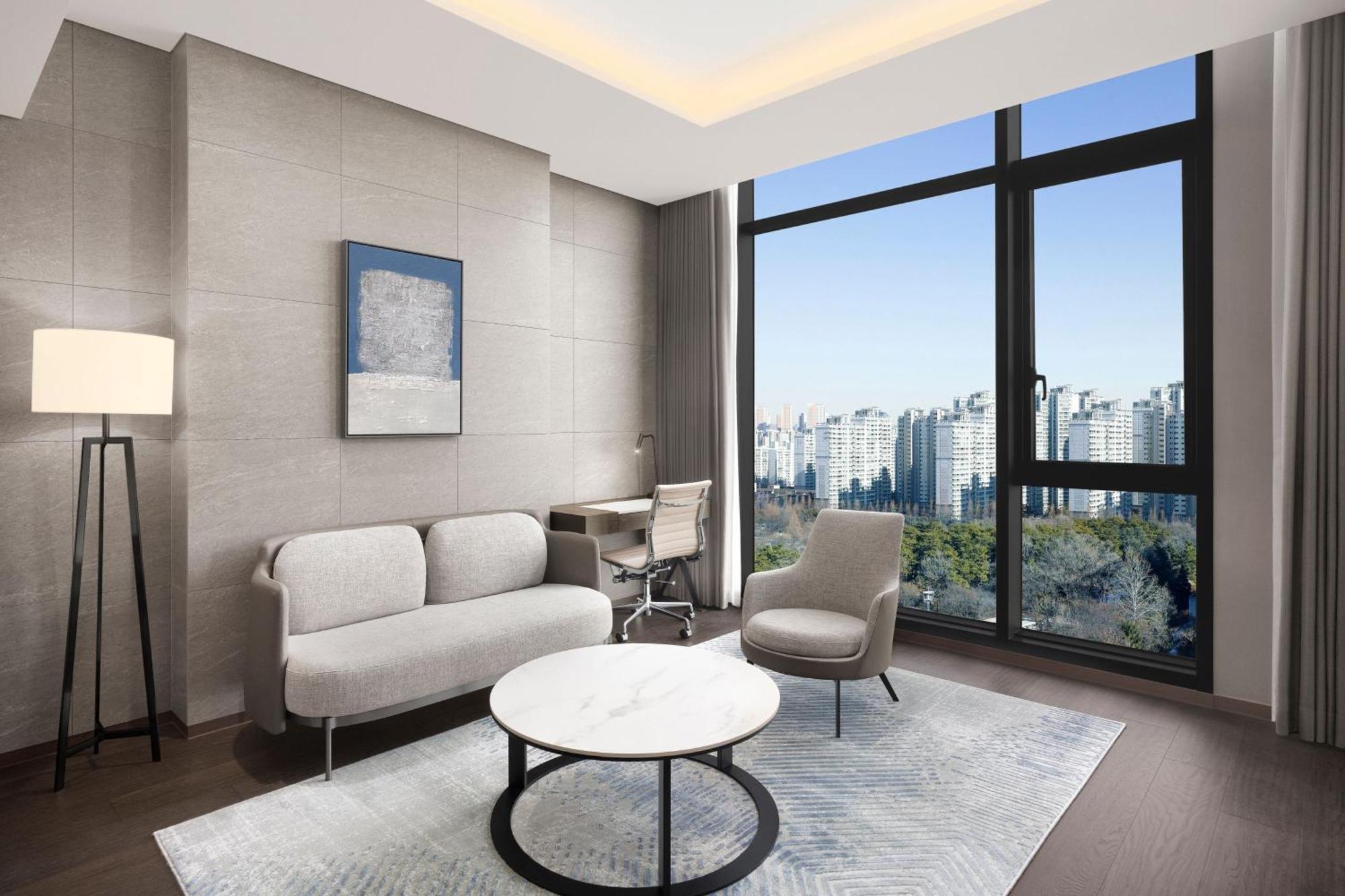 Four Points By Sheraton ซูวอน ภายนอก รูปภาพ