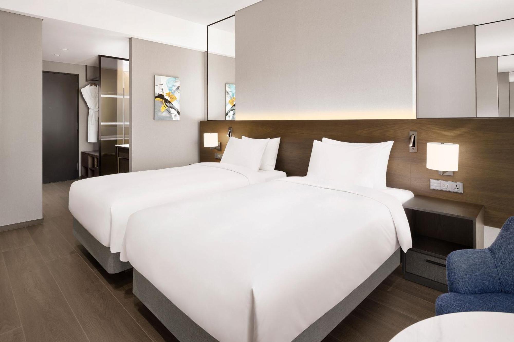 Four Points By Sheraton ซูวอน ภายนอก รูปภาพ